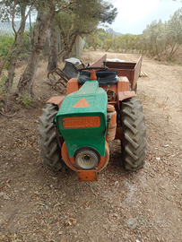 Trattore e attrezzi