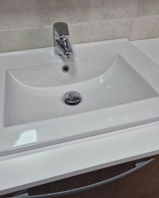 lavabo per  bagno ad incasso( NO MOBILE)