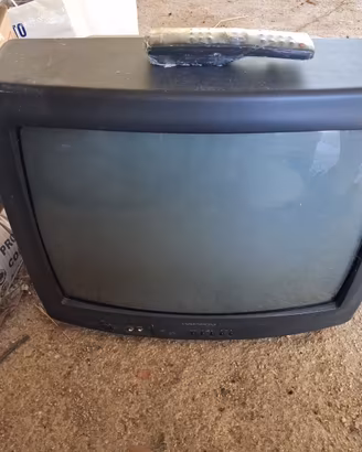 TV a colori Daewoo a tubo catodico 20"