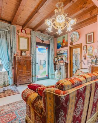 CONEGLIANO villa singola prestigiosa C500