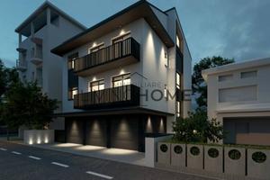 Appartamento di 165 m² con 4 locali e box auto a R