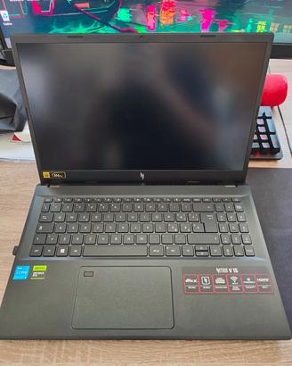 Acer Nitro V 15 RTX 4050 Intel i5 