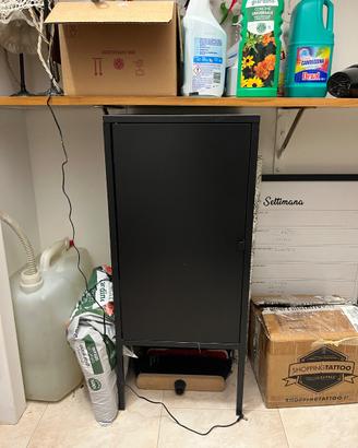 Mobiletto Ikea nero