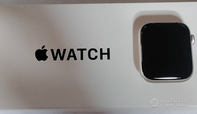 apple watch SE 44mm bianco