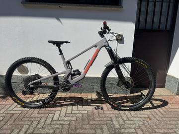 SANTACRUZ NOMAD 6 C S MIX