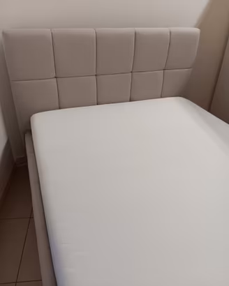 Letto con materasso