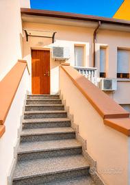 Intera palazzina con cortile - Prunizzedda