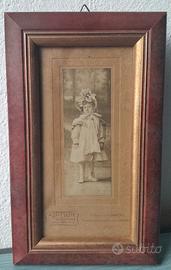 Fotografia Antica Bambina in Costume Già + Cornice