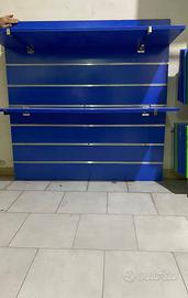 Scaffalatura per arredo negozio