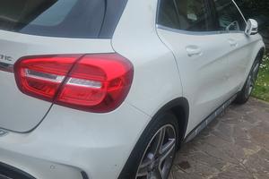 mercedes gla