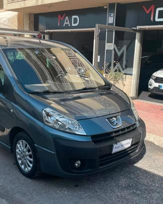 Peugeot Expert Tepee 2.0 HDi 136CV Executive 9P