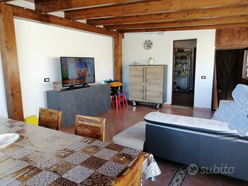 Immobile indipendente su due livelli a Bonagia