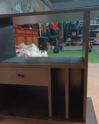 mobile con ruote e cassetto porta TV