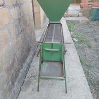 Smallatrice per mandorle