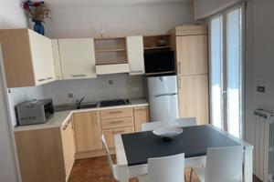 150mt da mare/bilocale/nuovo/piazza Milano/4 posti