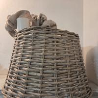 Lampadario in vimini