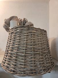 Lampadario in vimini