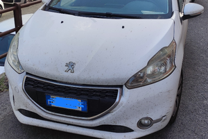 Peugeot 208 HDi 1.4 mix