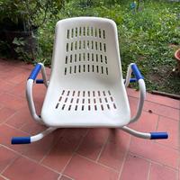 Sedia girevole per bagno