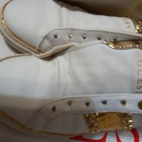 SCARPE GUESS