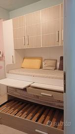 Camera a ponte 240x250 no spedizione