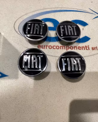 4190712 Coprimozzo nero Fiat 850 Sport/Rally origi