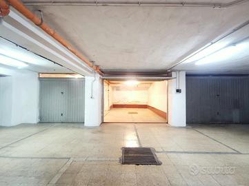 AUTORIMESSA A LUCERA