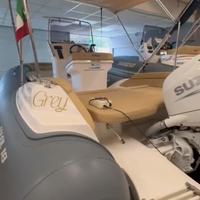 Salpa Soleil 18 con Suzuki 40 Ari