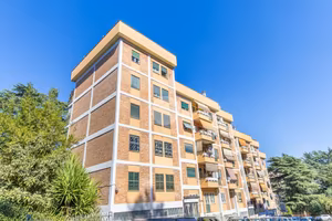 3 LOCALI A ROMA