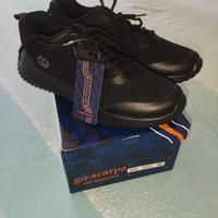 Scarpa unisex da ginnastica 