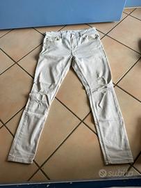 3 Jeans: bianco, nero e azzurro