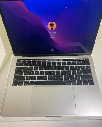 Macbook Pro 13 Touchbar 2018