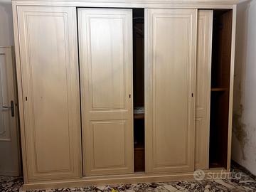 Armadio 3 metri + comodini coordinati –