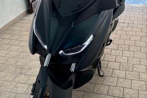 Yamaha XMAX 300 Tech MAX – 2023