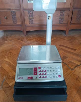 Bilancia elettronica da banco
