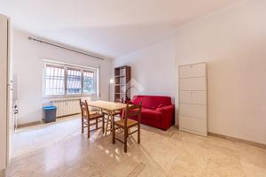 3 LOCALI A ROMA