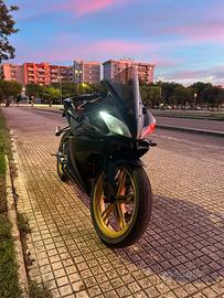 YZF R125