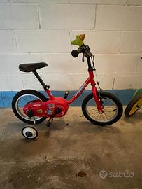 Bicicletta con rotelle