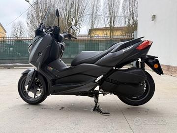 YAMAHA  X MAX 300 ABS