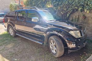 Nissan Navara 2.5 dCi Double Cab 171CV