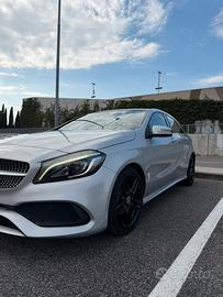MERCEDES A180 PREMIUM AMG