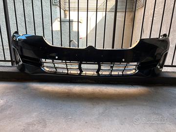 Paraurti anteriore