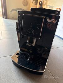 Macchina da caffe automatica deLonghi ECAM 23.12X