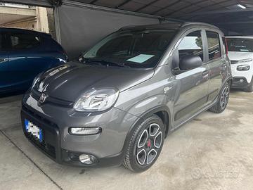 FIAT Panda LOUNGE 1.0 FireFly S&S Hybrid 70cv
