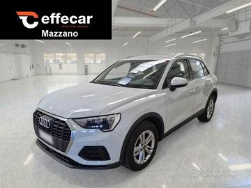 AUDI Q3 35 TDI S tronic Business