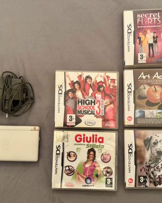 Nintendo DS bianca (con cavo ricarica) + 5 giochi