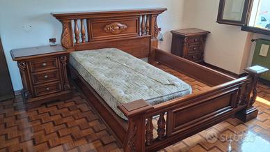 Struttura letto matrimoniale