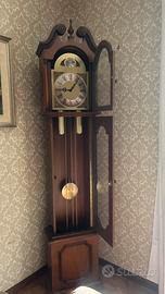 Orologio a pendolo da terra - stile classico