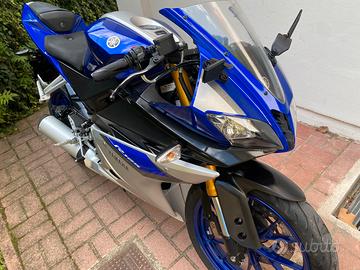 YAMAHA YZF-R125