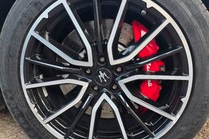 Cerchi MASERATI Levante "20